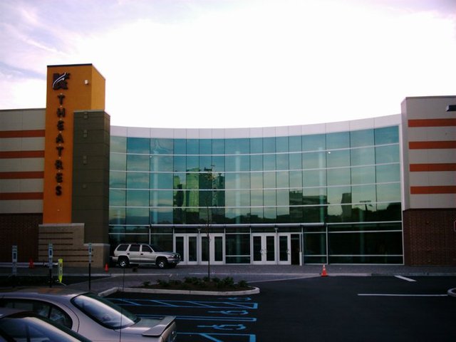 Regal Secaucus ShowPlace 14